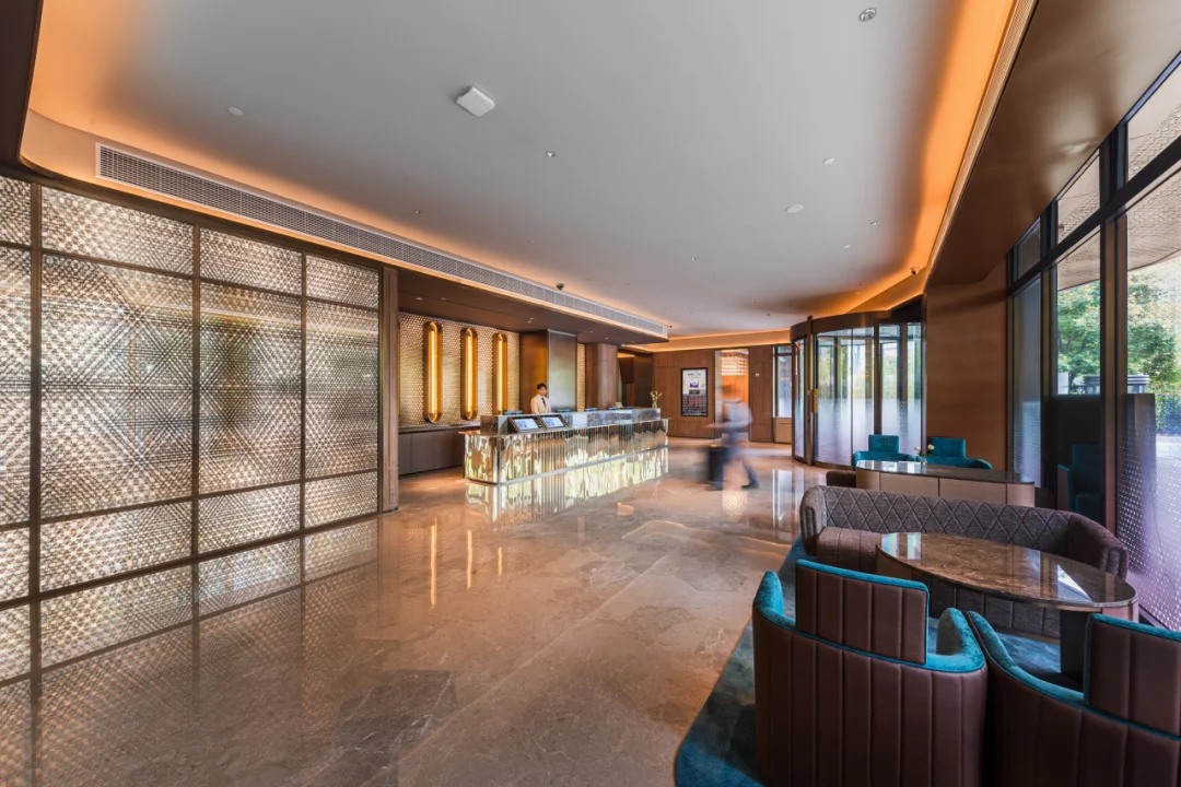 上海虹桥国展中心闵北路桔子水晶酒店