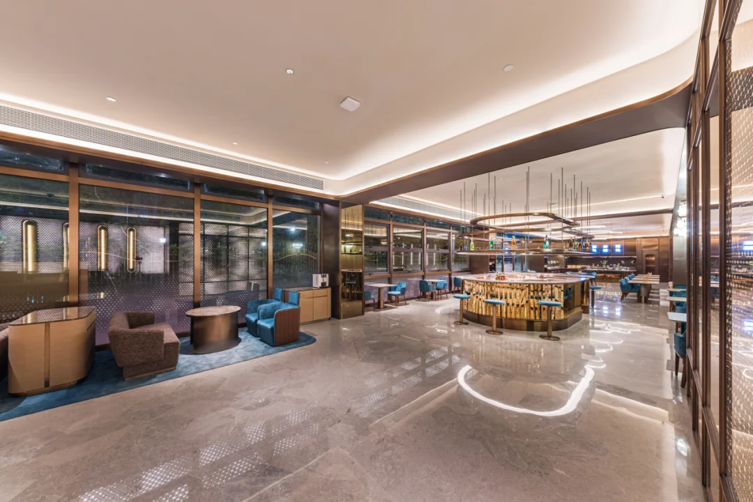 上海虹桥国展中心闵北路桔子水晶酒店
