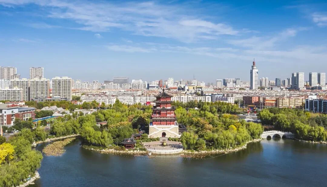 山东济宁任城万达桔子水晶酒店