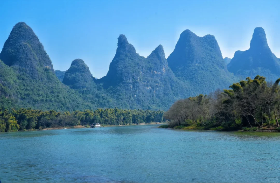 桂林漓江桔子水晶酒店