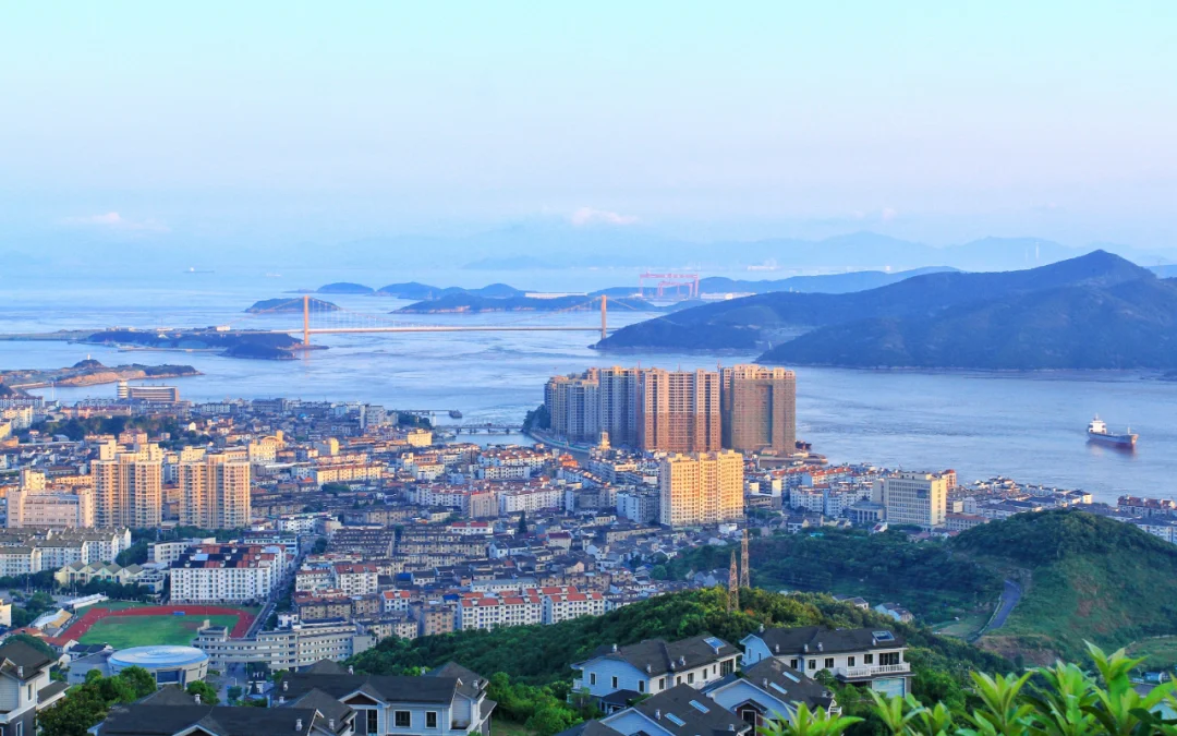 浙江舟山岱山峰景湾桔子水晶酒店